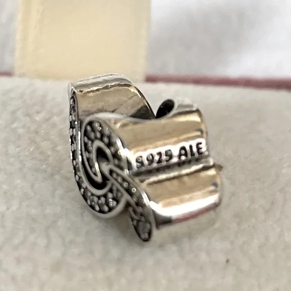 Pandora Sparkling Clear CZ Treble Clef Music Charm! - Picture 4 of 4